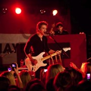TRIO printed backdrop on tour with Hunter Hayes