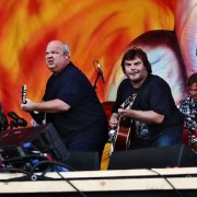 Tenacious D and TRIO hand-painted backdrop